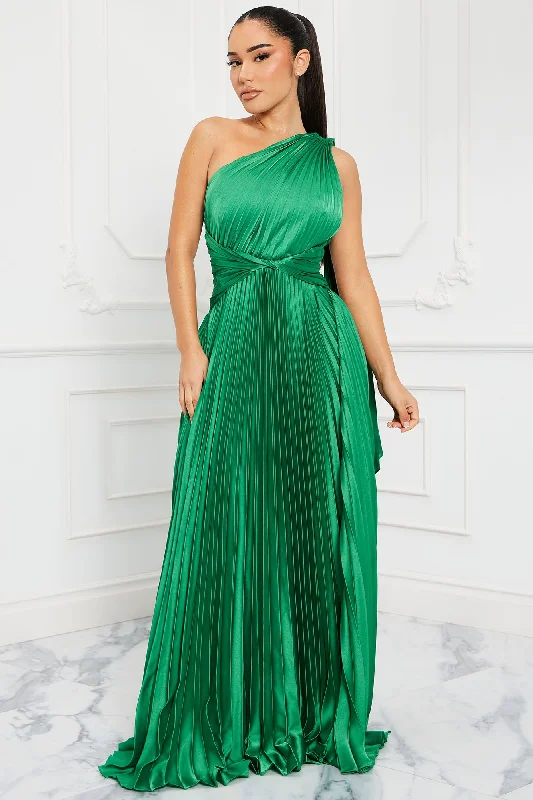 Athena Pleated Maxi Dress - Kelly Green